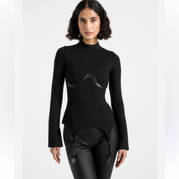 Maniere de Voir Suspender Detail Top black long sleeve mock neck NWT - Picture 1 of 6